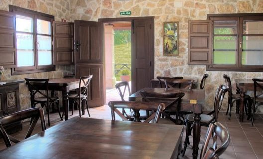 Hotes Mirador De Moriyon