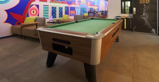 Ideal Youth Hostel