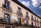 Hostal Alhambra Suites