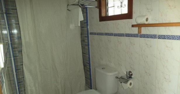 La Cerca Del Alcornoque
