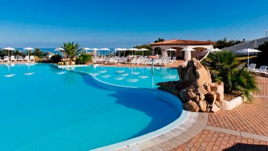 La Plage Noire Resort