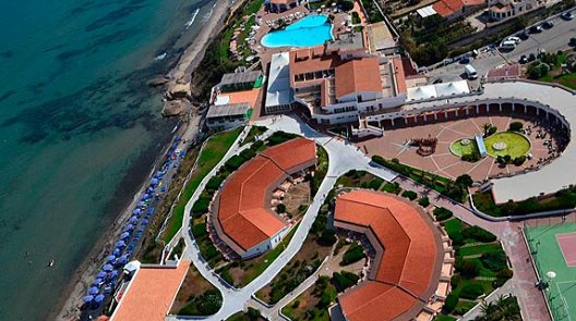 La Plage Noire Resort