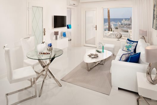 Lanis Suites De Luxe - Adults Only