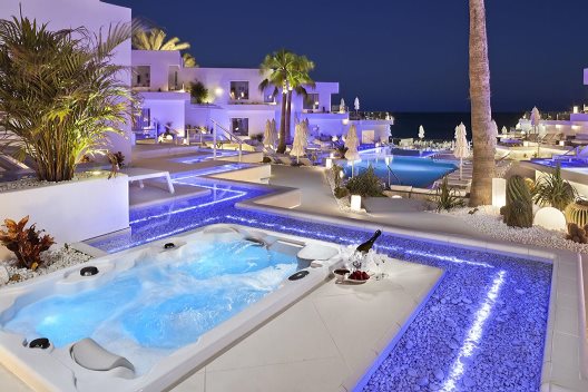 Lanis Suites De Luxe - Adults Only