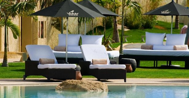 Las Villas Bahia Del Duque Resort
