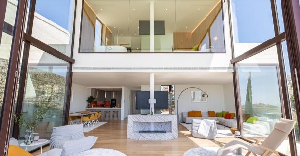 Leiro Suites At Higuerón Curio Collection By Hilton