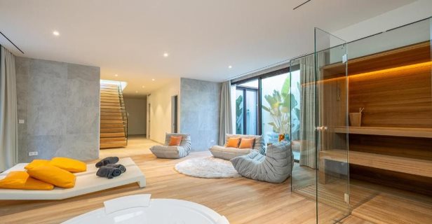 Leiro Suites At Higuerón Curio Collection By Hilton