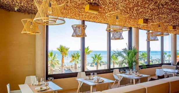 Leiro Suites At Higuerón Curio Collection By Hilton