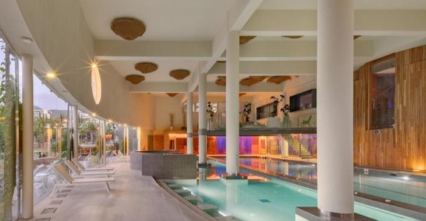 Leiro Suites At Higuerón Curio Collection By Hilton