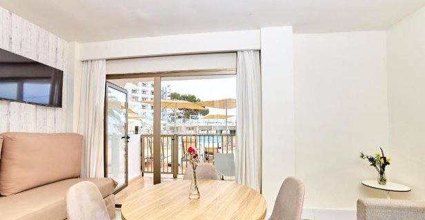 Leonardo Suites Ibiza Santa Eulalia