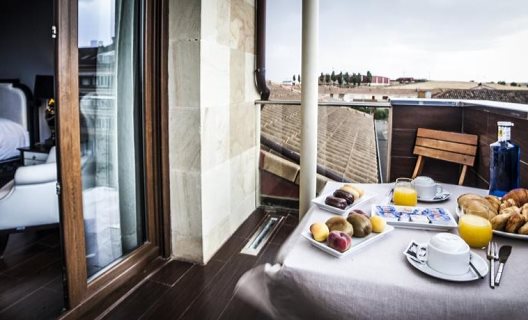 Los Almirantes Hotel Boutique