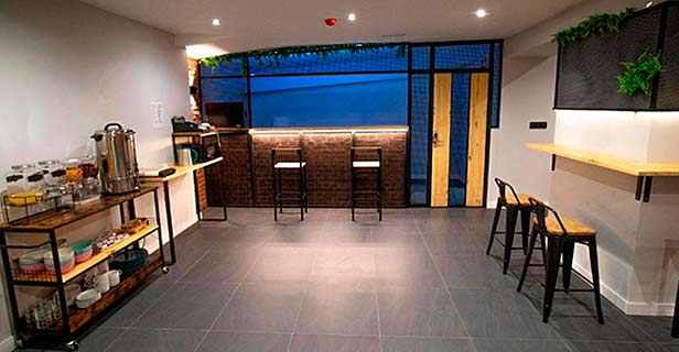 Madriz Hostel