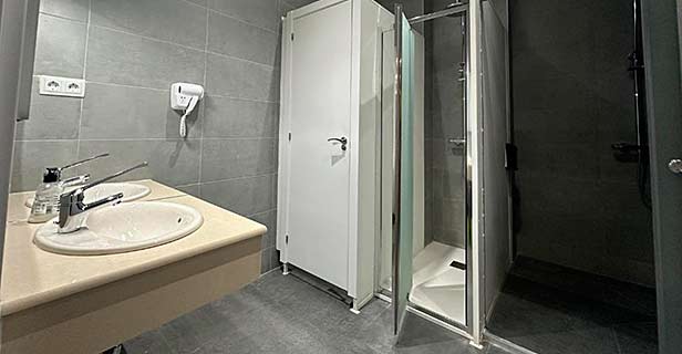 Madriz Hostel