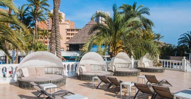 Magic Tropical Splash Water Park Spa Caribbean Resort