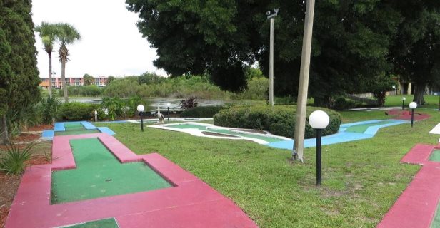 Maingate Lakeside Resort