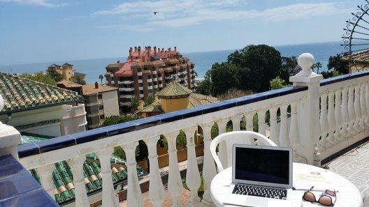 Malaga Beach And Center Backpackers