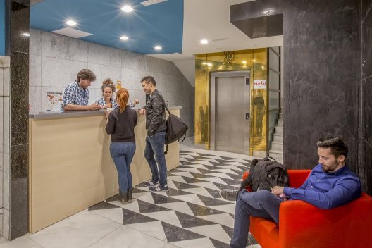 Mola Hostel