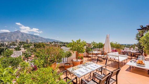 Molo 44 Suites Puerto Banus