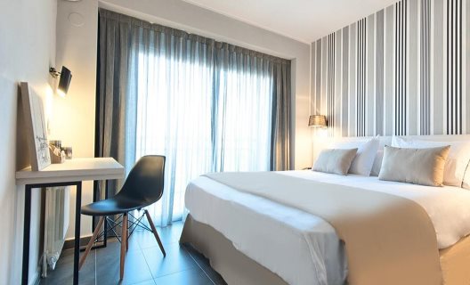 New Hotel Colon