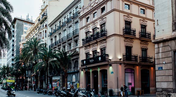 Oliveira Rooms Valencia