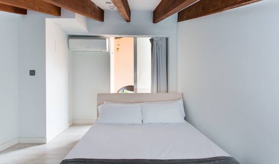 Oliveira Rooms Valencia