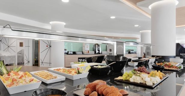 Palmanova Suites By Trh
