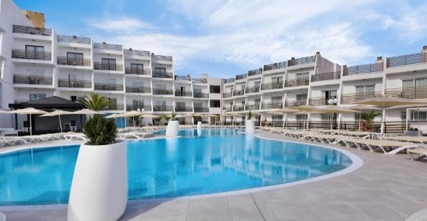 Palmanova Suites By Trh