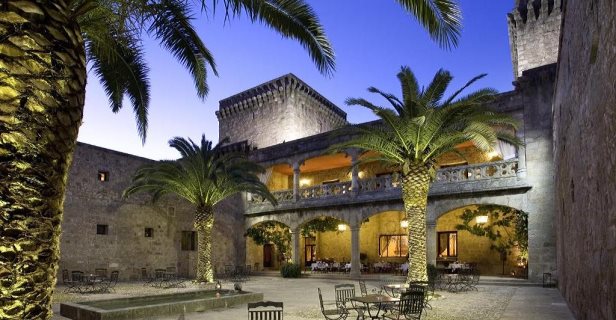 Parador De Jarandilla De La Vera