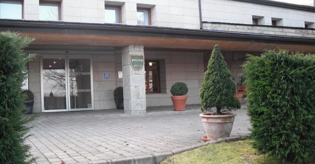 Parador De Puebla De Sanabria