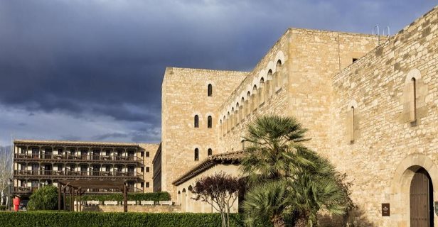 Parador De Tortosa
