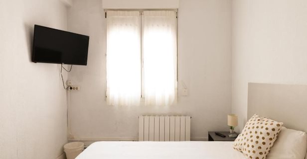 Pension Arias