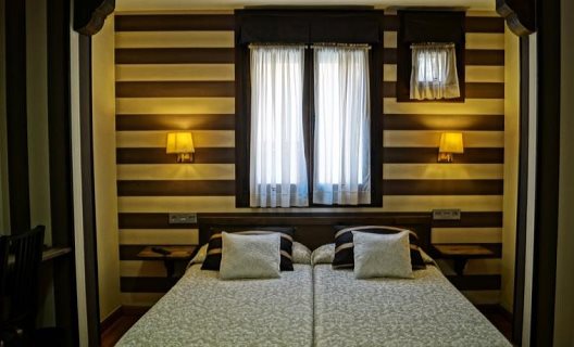 Pensión Cimavilla Rooms