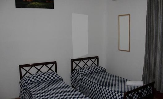 Pensión Lemus