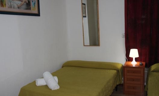 Pensión Lemus