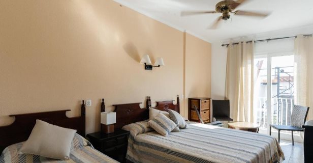 Pensión Mallorca Boutique Malgrat