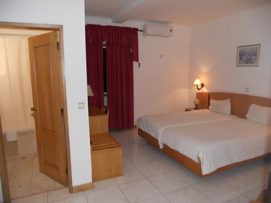 Pension Setubalense