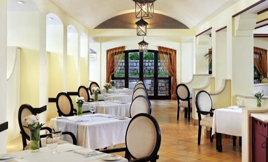 Pine Cliffs Resort A Luxury Collection