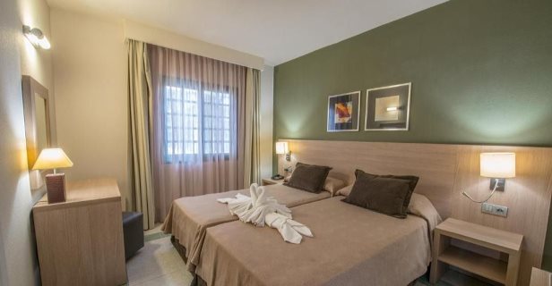 Relaxia Lanzasur Club Aqualava Water Park