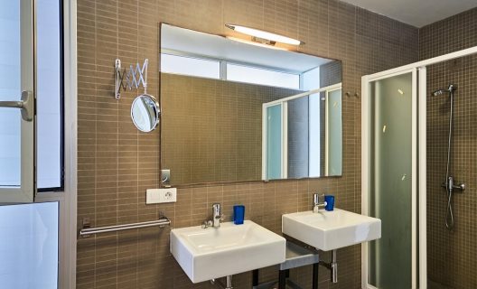 Residencial Habitats Del Duque