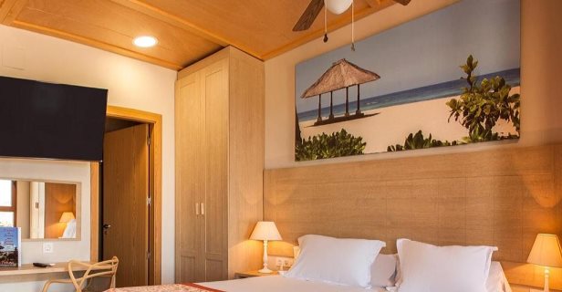 Resort Magic Natura Animal, Waterpark Polynesian Lodge