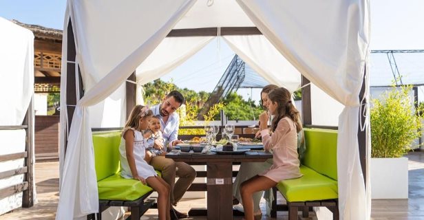 Resort Magic Natura Animal, Waterpark Polynesian Lodge