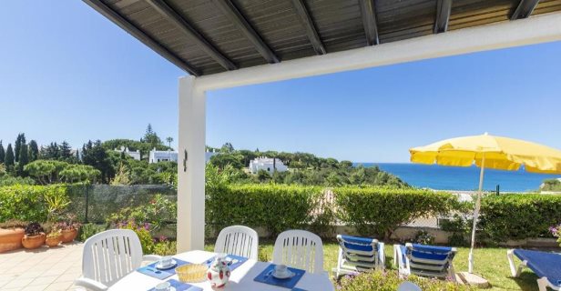 Rocha Brava Village Resort