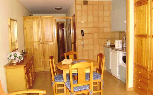 Ruleta Apartamentos 2 Llave Pas De La Casa Pie De Pista 3000