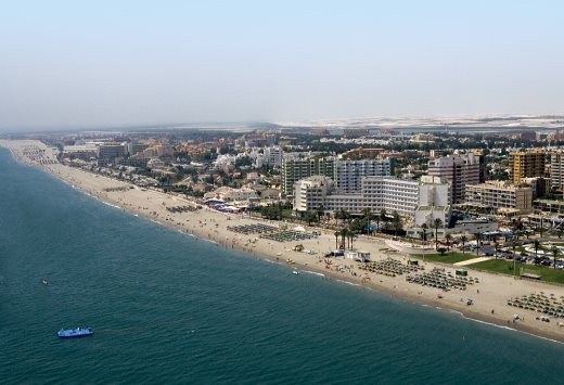 Ruleta Apartamentos 2 Llaves Roquetas De Mar