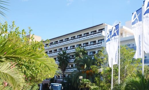 Ruleta Hoteles 4* Azuline Bahia San Antonio