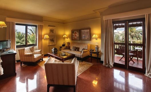Santa Catalina Royal Hideaway Hotel