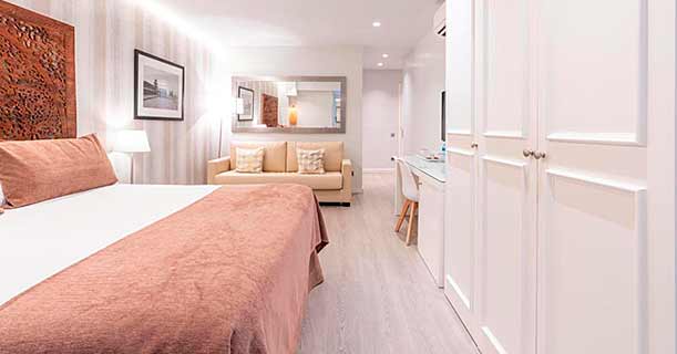 Serennia Fira Gran Via Exclusive Rooms