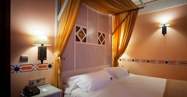Suites Gran Via 44
