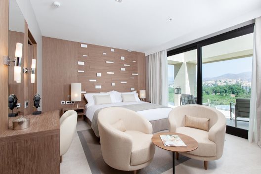 The Oasis By Don Carlos Resort Hotel