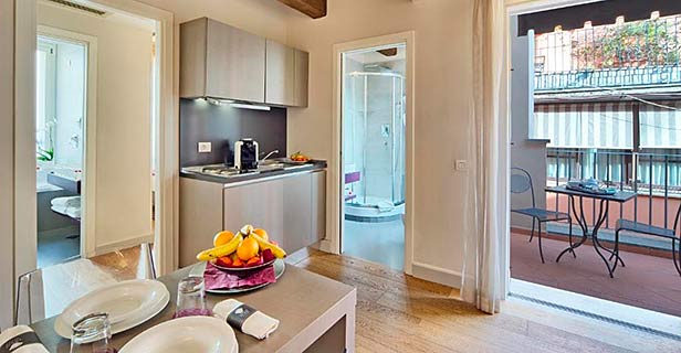 Trevi Palace Luxury Inn